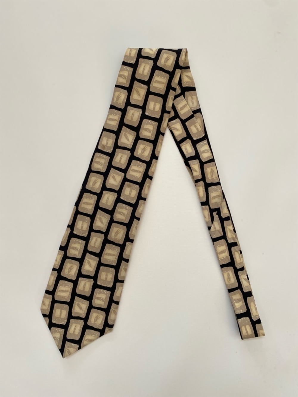Hugo Boss Silk Black Tie with Beige Geometric Squares
